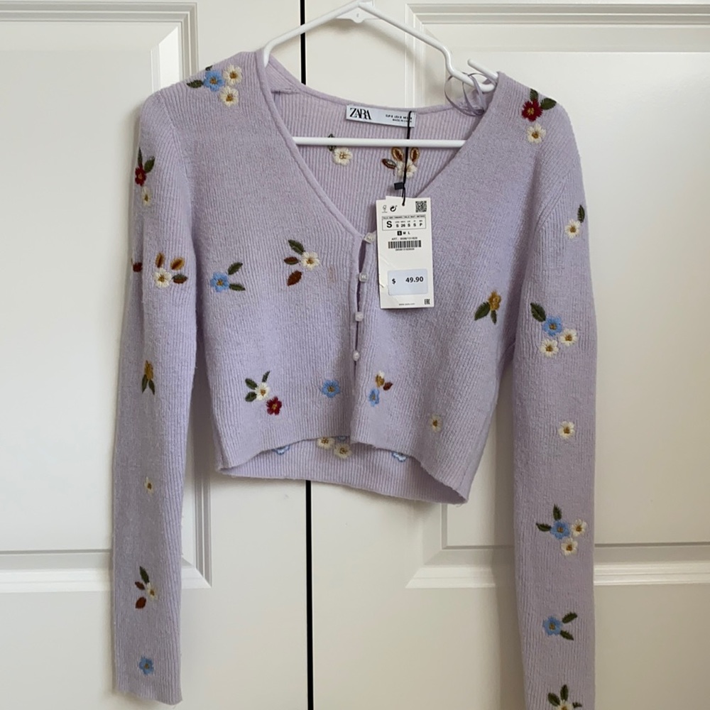Zara floral embroidered top